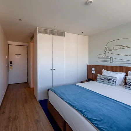 Отель Sea Porto Матозиньюш