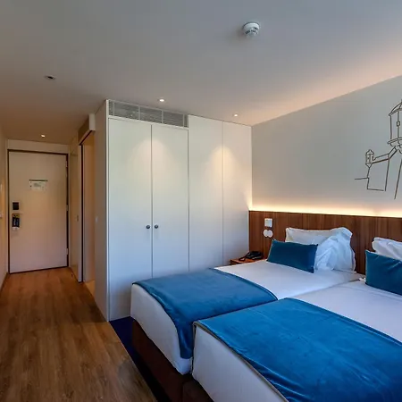 Отель Sea Porto Матозиньюш